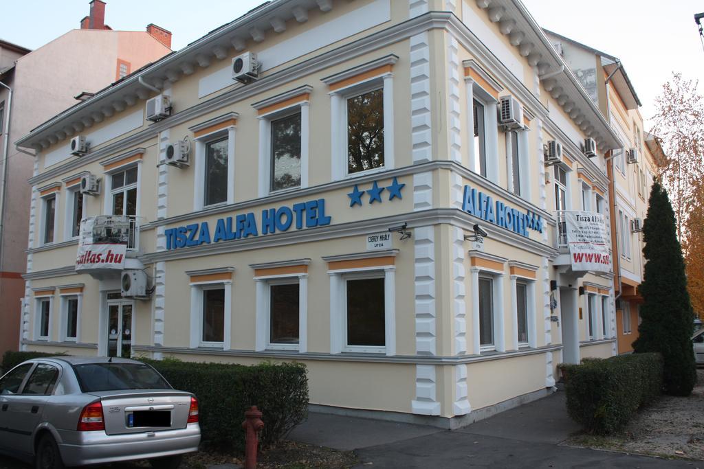 Tisza Alfa Hotel Szeged Exterior foto
